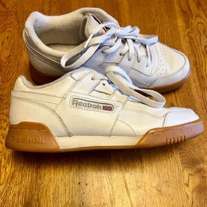 Reebok Vintage Classic Leather Athletic Lace Up White Trainers With Gum Sole